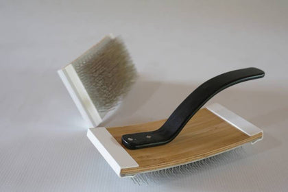 Majacraft Flick Card Flicker Brush  - IN STOCK - Ships Immediately from New York